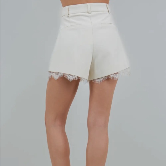 Lace Trim Shorts - Picture 4 of 4